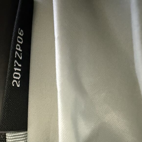 Bag - Picture 8 of 9